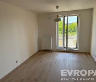 Pronájem bytu 2+kk s vlastní terasou v Brandýse nad Labem ul. Augus... - Фото 5