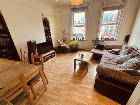 3 bedroom maisonette to rent - Photo 2