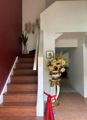 Modern Family Home in Prime Location - Photo 5