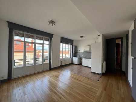 Location Appartement 3 pièces 62m² - Photo 5