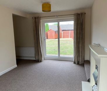 3 bedroom detached house to rent - Photo 5
