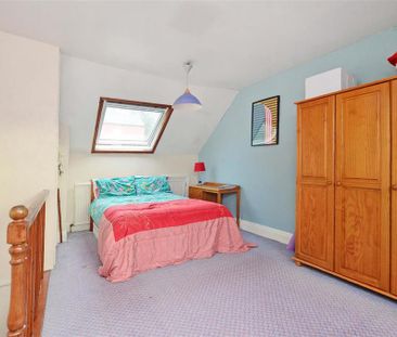 3 bedroom terraced house to rent - Photo 5