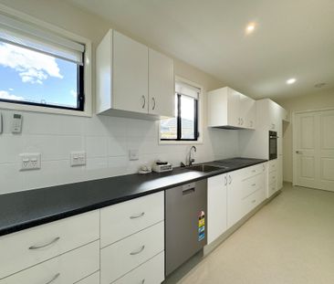 Comfortable, low-maintenance lifestyle - Photo 3
