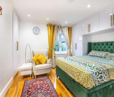 Lincoln Road, Plaistow, E13 - Photo 1