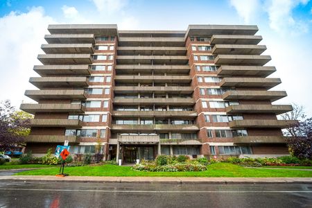 5500 Borden Avenue - Photo 5