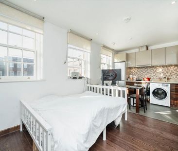Studio to rent - Photo 1