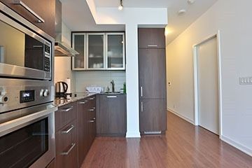 For Lease - 14 York Street Unit# 3709, Toronto, Ontario - Photo 1