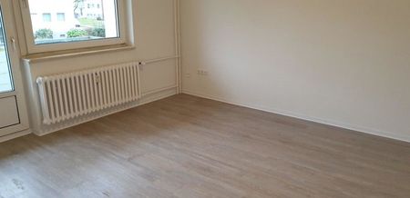 Neue Wohnung, neues Glück! Gut geschnittene 3-Zi.-Wohnung - Photo 4