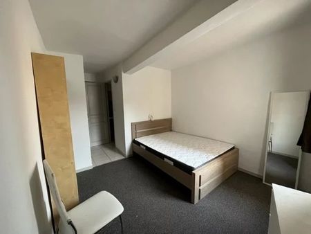 Location Appartement 2 pièces 42m² AIX EN PROVENCE 13100 - Photo 2