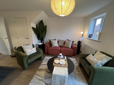 3 bedroom semi-detached house to rent - Photo 5