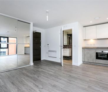 1 bedroom apartment to rent - Photo 2