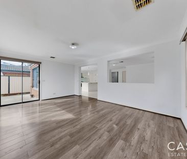 12 Sapphire Place, Springvale - Photo 2