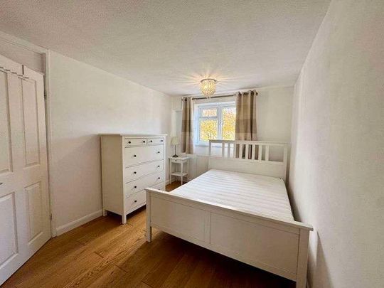 Winvale, Slough, SL1 - Photo 1