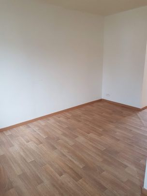Location Appartement 2 pièces 35m² LOUVROIL 59720 - Photo 1