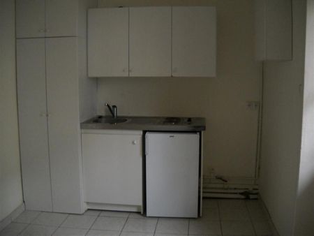 Location Appartement 1 pièce 29m² NANTES 44000 - Photo 2