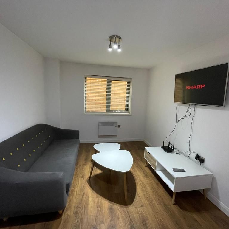 1 bedroom flat to rent - Photo 1