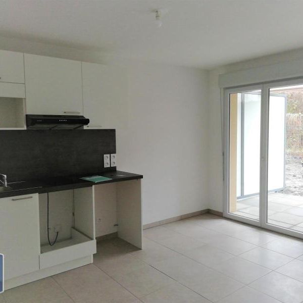 Location Appartement 2 pièces 43m² BONNEVILLE 74130 - Photo 1