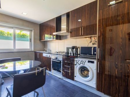 2 room luxury Semidetached House for rent in Albufeira, Distrito de Faro - Photo 3