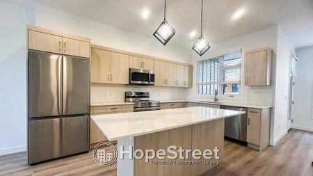 220 - 85 Sage Hill Heights NW, Calgary - Photo 2