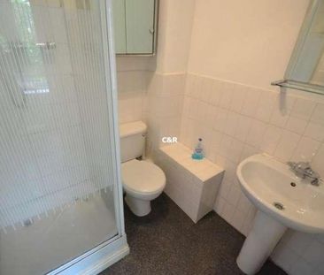 Sadler Crt, Hulme, Manchester, M15 - Photo 2