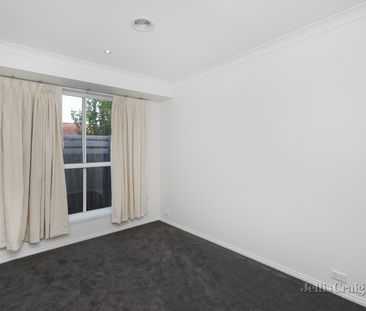 33 Maddox Road, Newport - Photo 1
