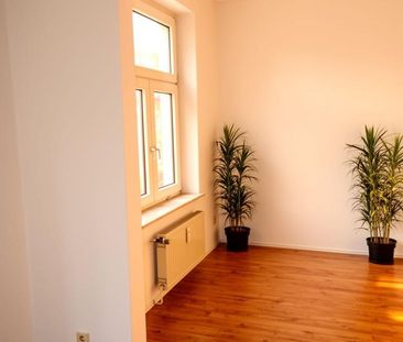 Schöne helle Whg 1.OG, 94qm, gepflegt, 3 Zi, gr. WZ, ruhige Lage - Photo 5