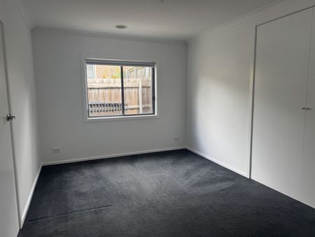 West End Luxury - Photo 3