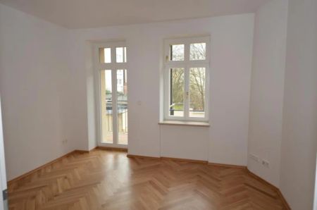 Hochwertig sanierte 3-Zimmer-Wohnung im denkmalgeschützten Altbau Nähe Stünzer Park ! - Foto 5