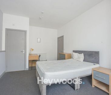 1 bedroom house of multiple occupation to rent - Photo 2
