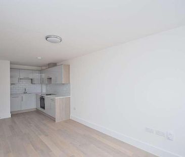 Silbury Boulevard, Milton Keynes, MK9 - Photo 1