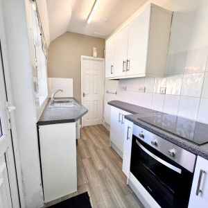 2 bedroom house to rent - Photo 2