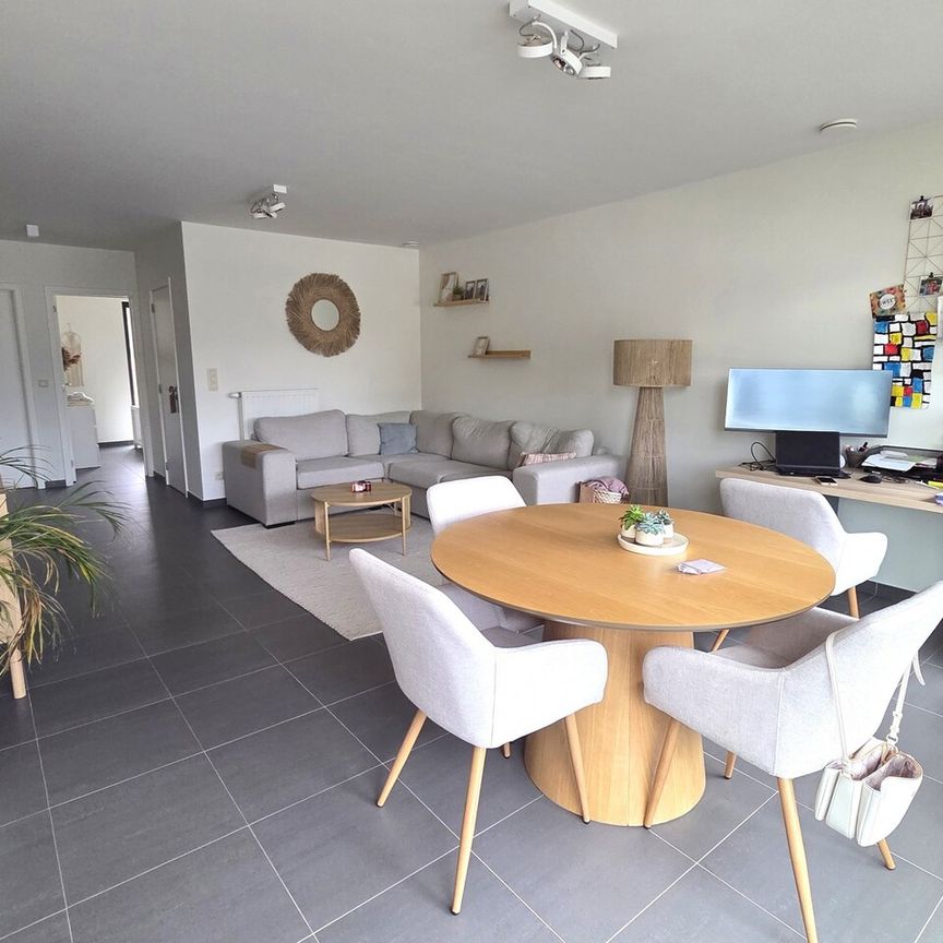 Appartement - Te huur - Photo 1