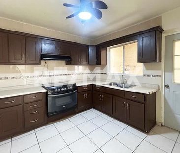 Test, Lomas del Valle, Ramos Arizpe, Casa, Coahuila - Photo 6