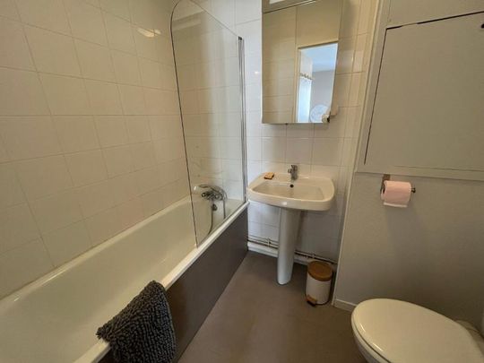 A LOUER T2 CATHO - A louer à ANGERS quartier CATHO, ... - Photo 1