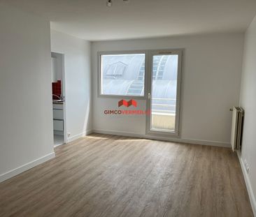 Location Appartement 1 pièce 30m² - Photo 2