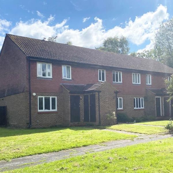 Bankside, Woking - 1 bedroomProperty for lettings - Seymours - Photo 1