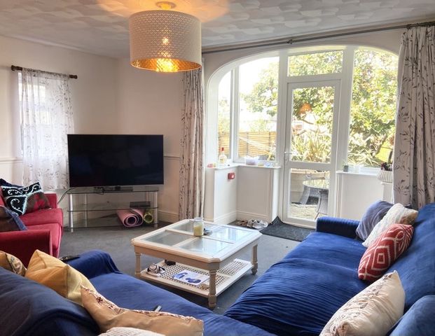 Morris Road Room 1 - Photo 1