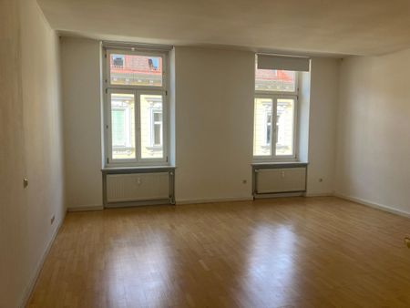 Ideale 3er WG Altbau-Wohnung in Geidorf mit Balkon - Photo 4