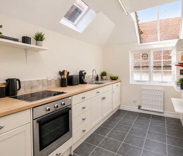 3 bedroom maisonette to rent - Photo 6