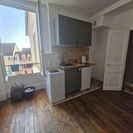 Location Appartement 2 pièces 31m² - Photo 3