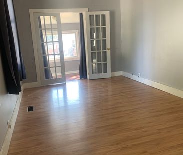 For Lease - 22 Fyfe Avenue, Woodstock, Ontario - Photo 3