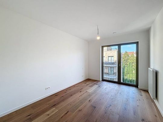 Appartement te huur - Photo 1