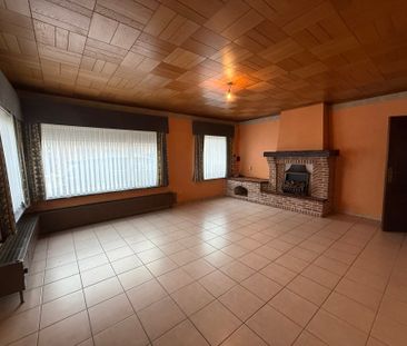 WANZELE - Ruime HoB met tuin & garage. - Photo 1