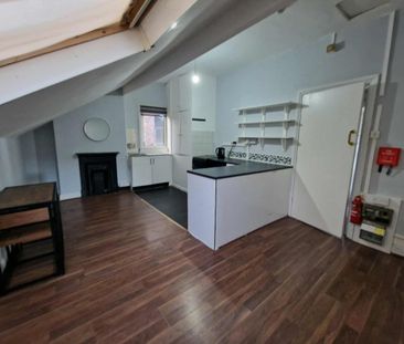 1 Bed Flat, Raynville Road, LS12 - Photo 4