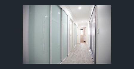 Spacious Two Bedroom Granny Flat- Includes Water & Grass Maintenance - Photo 5