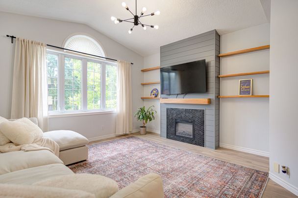 For Lease - 430 Brunswick Street, Stratford, Ontario - Photo 1