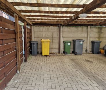 Gelijkvloers appartement, 2 slaapkamers, terras en staanplaats - Photo 4