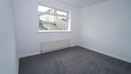 2 bedroom semi-detached bungalow to rent - Photo 5