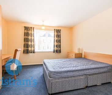 2 bed Apartment for Rent - Photo 6