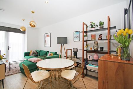 2 bedroom apartment to rent - Photo 2